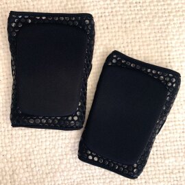 Lunalae Velcro Knee Pads Black B-Stock