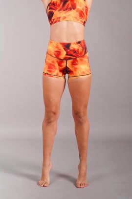 Off the Pole Shorts Lifestyle Fire M