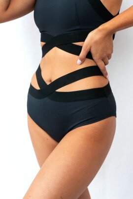 Lunalae Shorts Low Waist Tara Black L