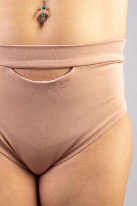 REV ACTIV Shorts Moon Nude M