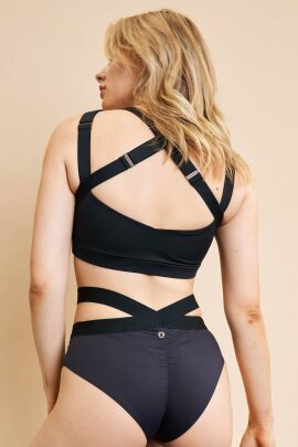 Lunalae Top Tia Strappy Cross Over Black